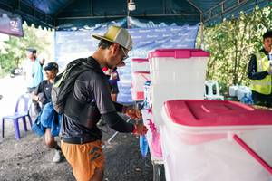 BIB: 
                            <button type="button" onclick="openModal(28155522)" class="btn btn-primary btn-sm float-right btn-popup" data-toggle="modal" data-target=".modal-high-quality">
                        <i class="fas fa-shopping-cart"></i> Add to Cart
                    </button>
                                            <button type="button" onclick="isThisMe(28155522, true)" class="btn btn-success btn-sm float-right btn-popup btn-isme hidden" data-toggle="tooltip" data-placement="bottom" title="นี่คือรูปของคุณใช่ไหม คลิกที่นี่เพื่อเอาเข้าอัลบั้ม">
                        <i class="fas fa-plus"></i> Add to album
                    </button>
                    <button type="button" onclick="isThisMe(28155522, false)" class="btn btn-warning btn-sm float-right btn-popup btn-isnotme hidden">
                        <i class="fas fa-ban"></i> Remove from album
                    </button>